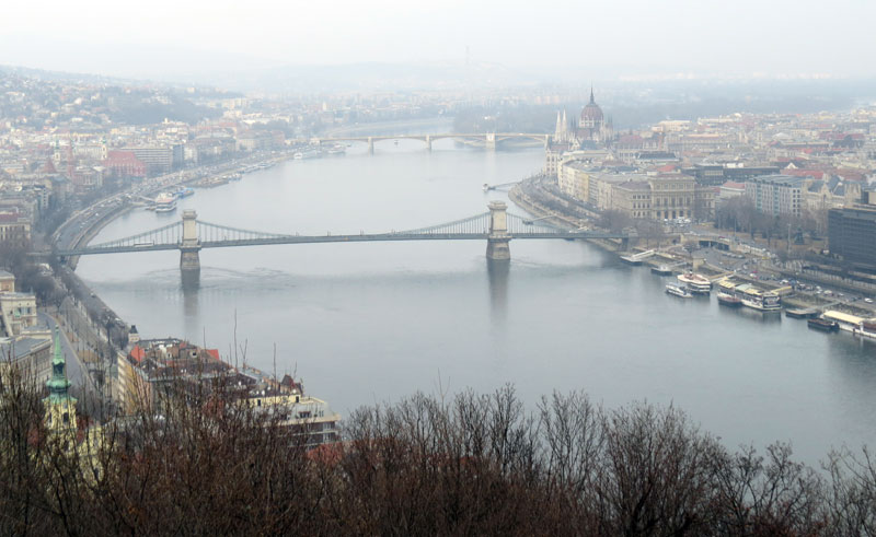 A gloomy day in Budapest as the Olympic bid begins to dismantle (GamesBids Photo)